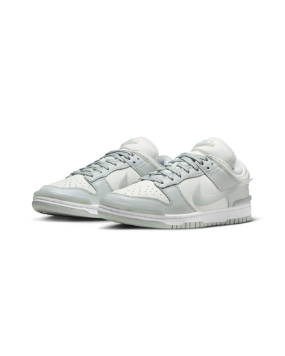 DZ2794-004 - NIKE DUNK LOW TWIST "LIGHT SILVER"