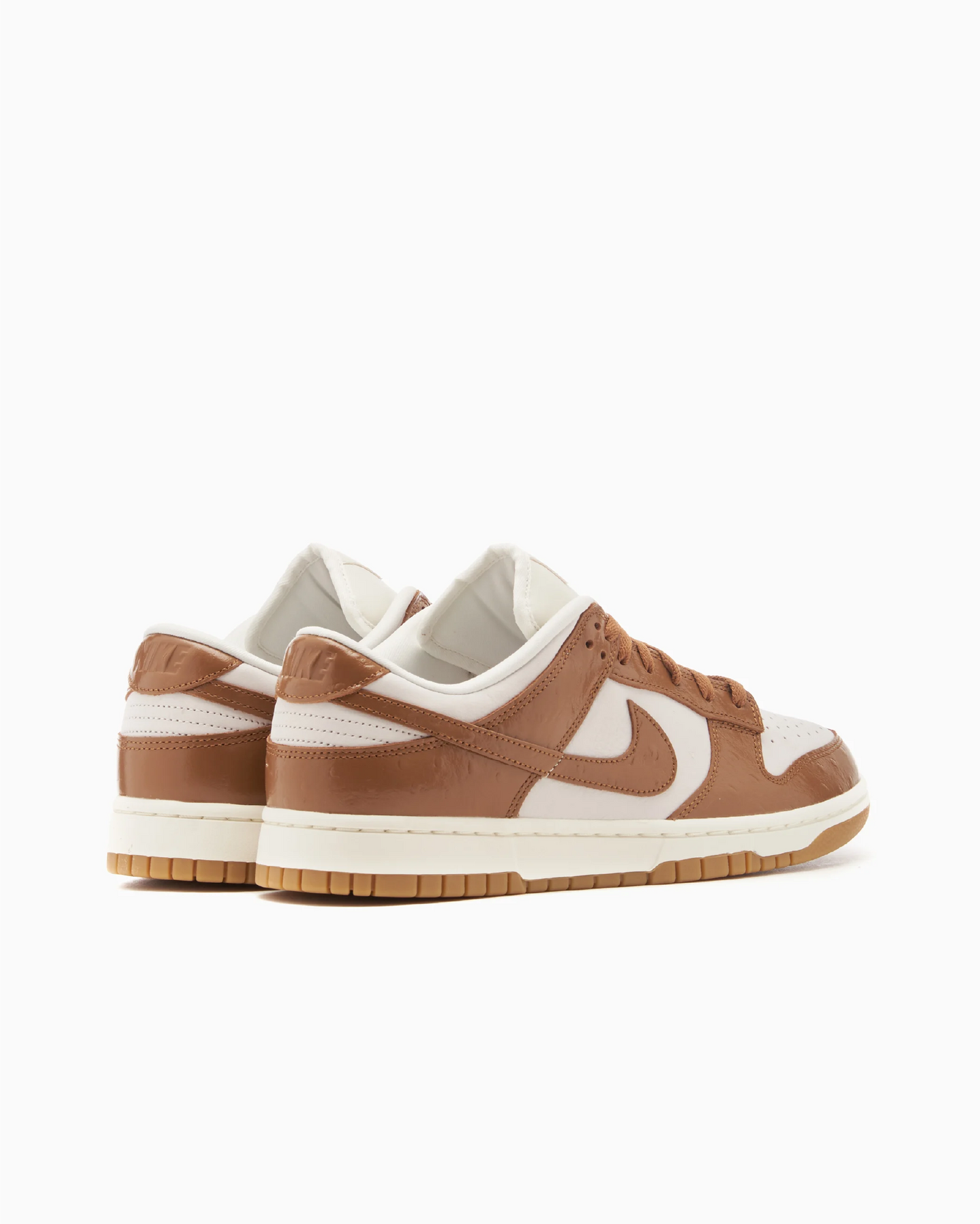 NIKE DUNK LOW LX  - CREAM