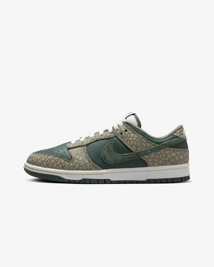 NIKE DUNK LOW RETRO PRM