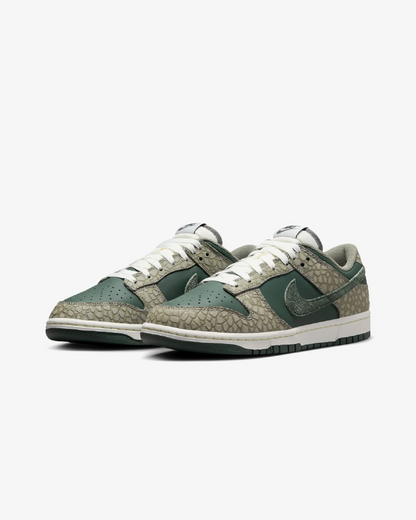 NIKE DUNK LOW RETRO PRM